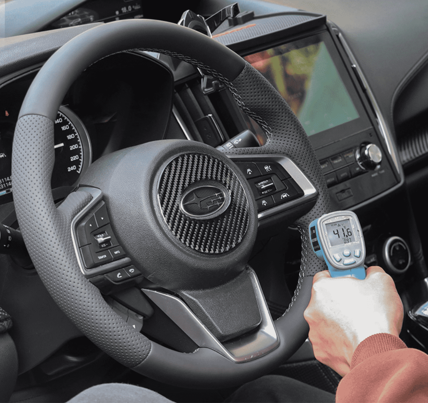 Xevaban.com ở 214 Giải Phóng là đơn vị chuyên cung cấp phụ kiện oto, đồ chơi oto, đồ chơi subaru forester, phụ kiện subaru forester, xevaban, 214 giải phóng, sưởi vô lăng forester, làm ấm vô lăng forester, bộ sưởi vô lăng forester.